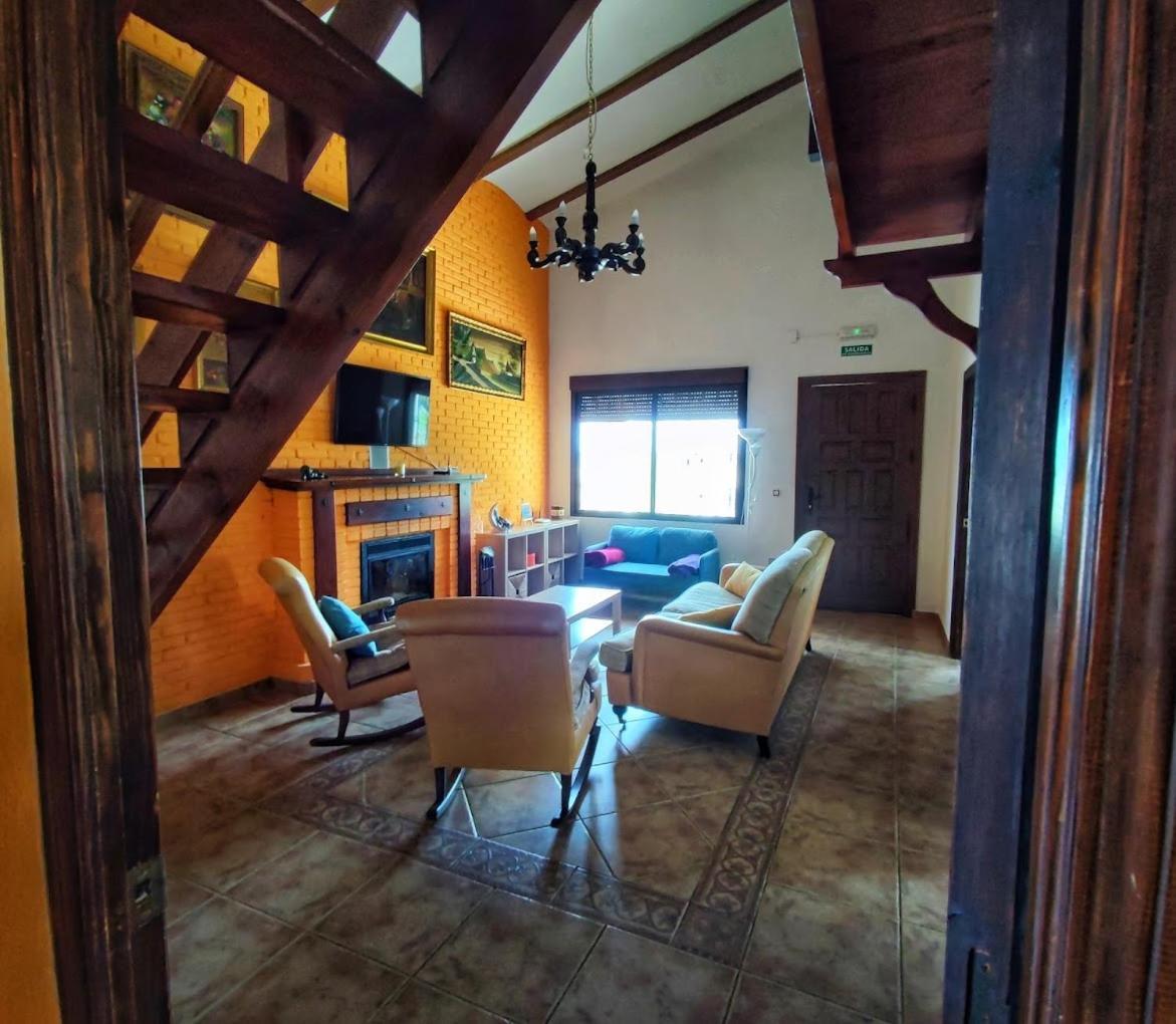 Casa Rural Y Espacio Para Eventos El Pantano Peñarroya-Pueblonuevo Exterior foto